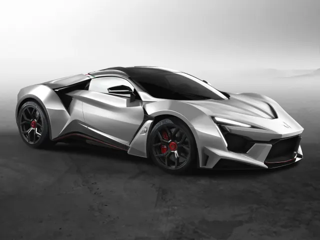 W Motors Fenyr Supersport