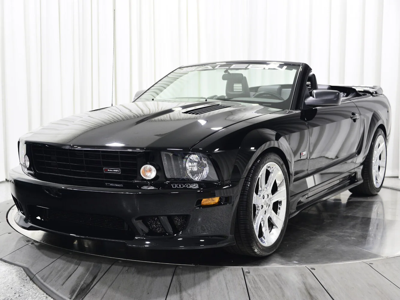 Saleen S281