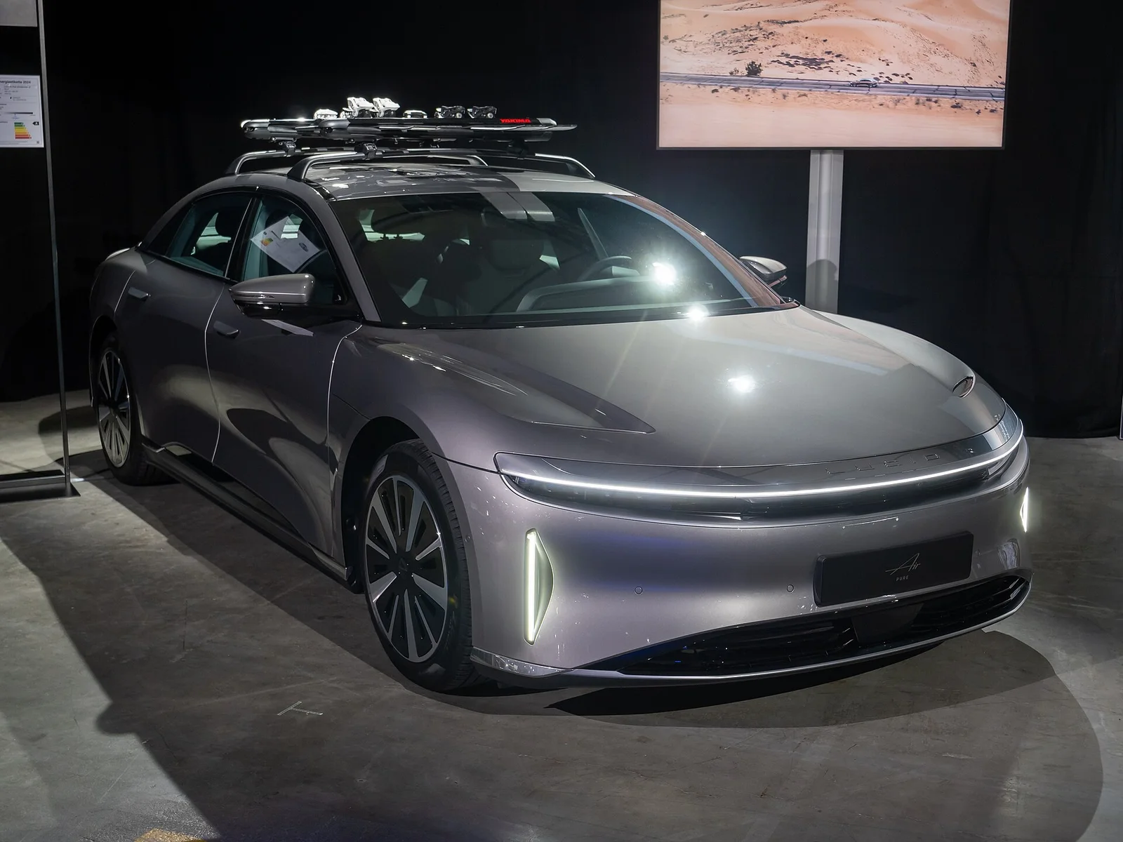 Lucid Air 2024 car