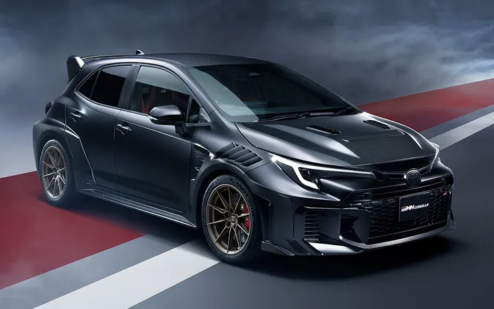 Toyota представила GRMN Corolla — экстремальную версию хот-хэтча для Нюрбургринга