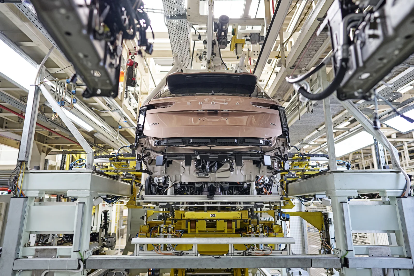 Škoda начала серийное производство флагманского электрокроссовера Peaq в Млада-Болеславе