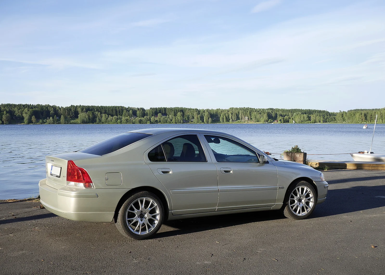 VOLVO S60 2018 car