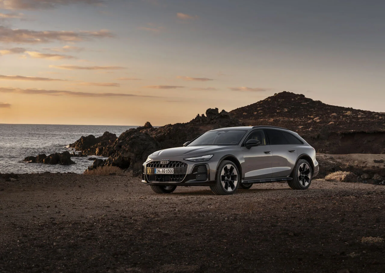 Audi представила новое поколение A6 allroad: впервые с гибридной установкой