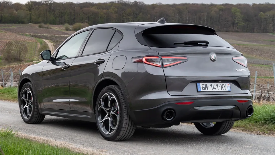 ALFA ROMEO Stelvio 2026 — SUV / кроссовер