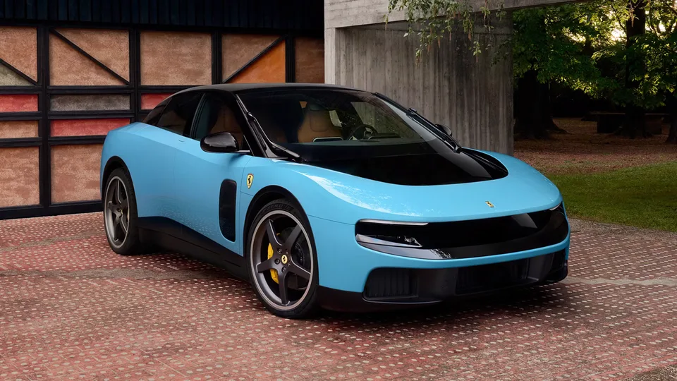Ferrari Luce 2026 — LIFTBACK
