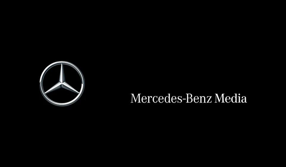 Mercedes-Benz EQS AMG 2026 — LIFTBACK
