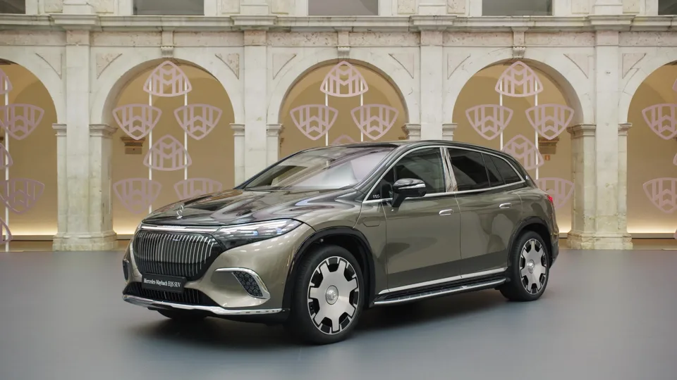 Mercedes-Benz EQS SUV 2026 — SUV / кроссовер