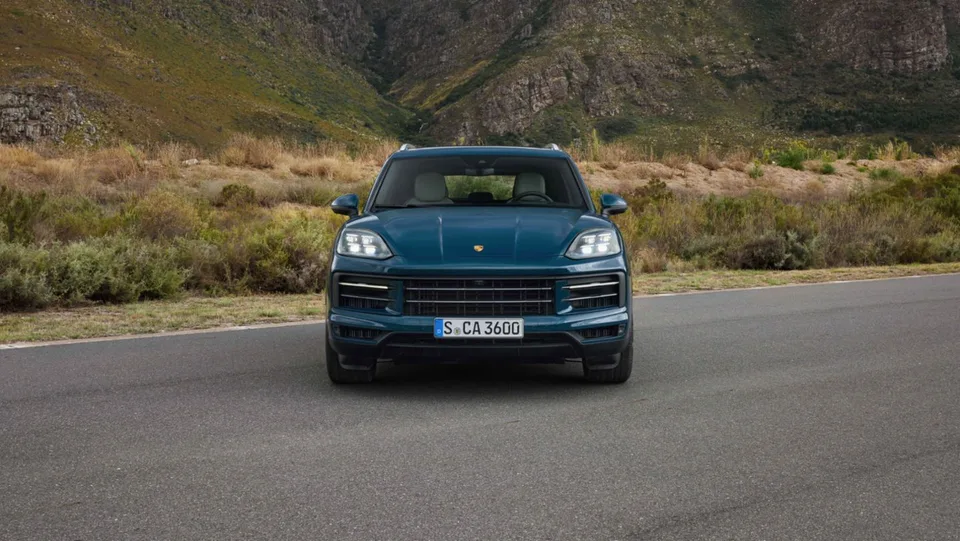 Porsche Cayenne 2023 — ALLROAD_5_DOORS