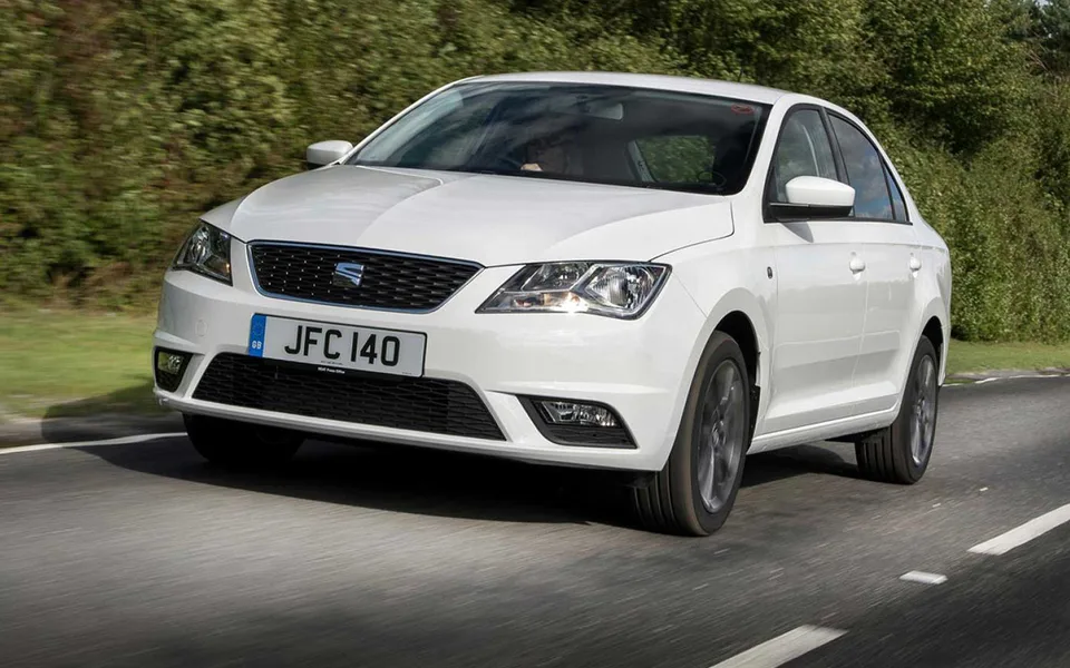 SEAT Toledo 2019 — LIFTBACK