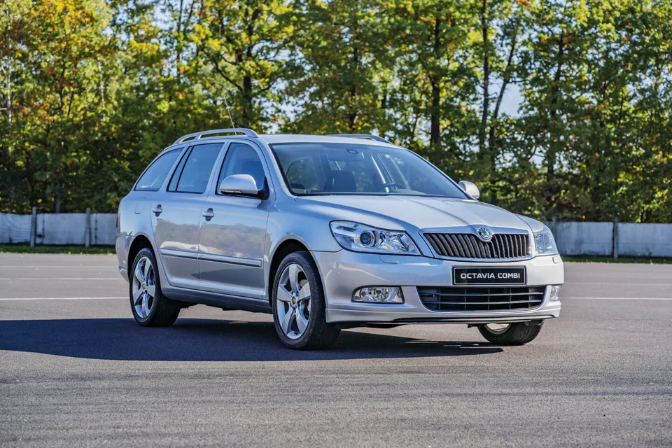 Škoda Octavia 2004 — WAGON_5_DOORS