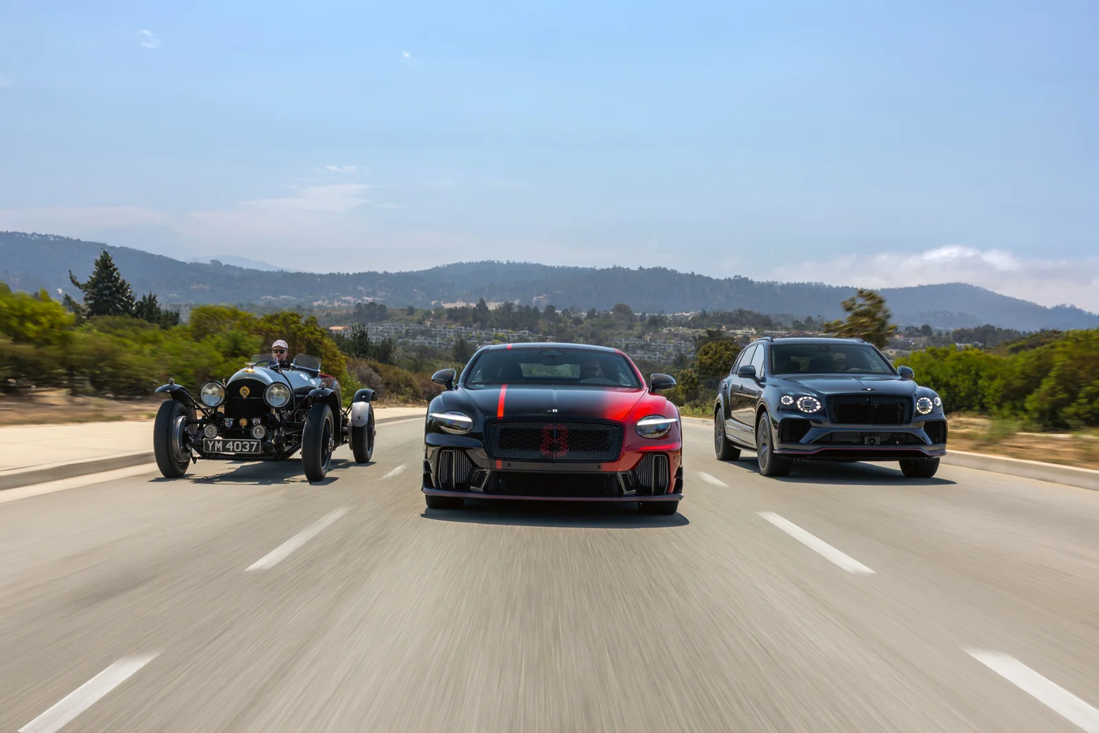 Bentley завершила Monterey Car Week премьерой Supersports и концепта Bentayga X