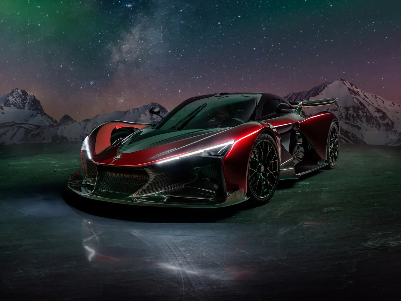Zenvo Aurora 2026 года: как выбрать между заднеприводным Agil и полноприводным Tur