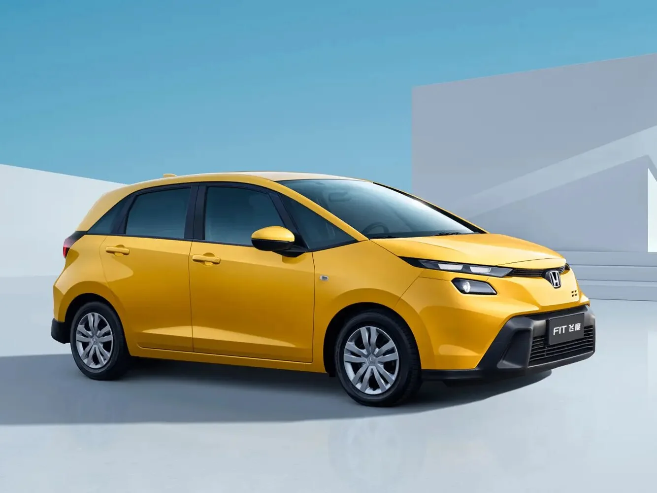 Honda Fit 2026 года: практичный городской хэтчбек с экономичным двигателем