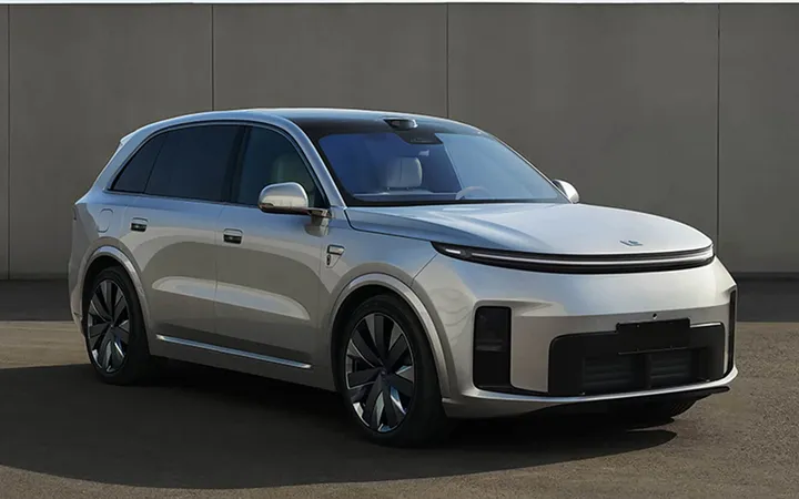 Li Auto (Lixiang) L8 2026 года: обзор, запас хода и выбор версии