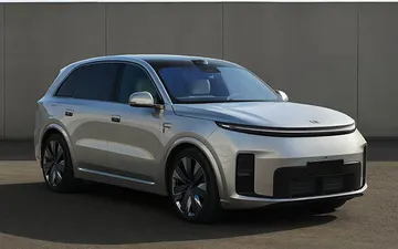 Li Auto (Lixiang) L8 2026 года: обзор, запас хода и выбор версии