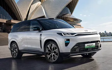 GAC Trumpchi S7 2026 года: какой гибридный кроссовер выбрать — передний или полный привод?