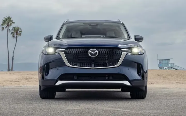 Mazda CX-90 PHEV признан лучшим в премии U.S. News 2026 Best Adventure Vehicles