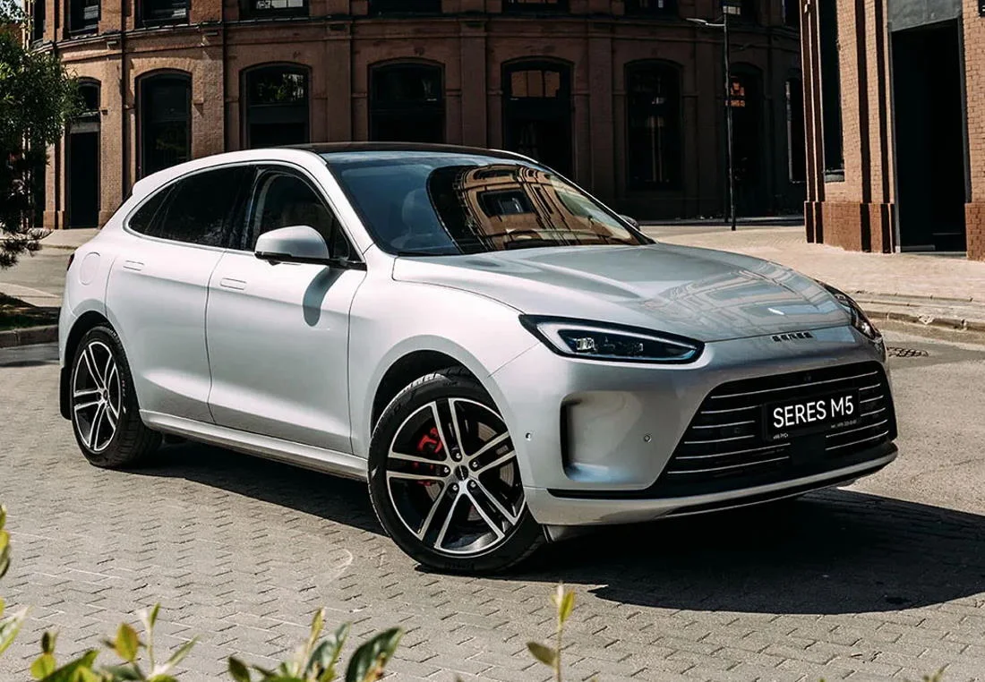 Топ-10 самых мощных гибридов 2026 года до 7 млн рублей - рейтинг от heartcar.ru