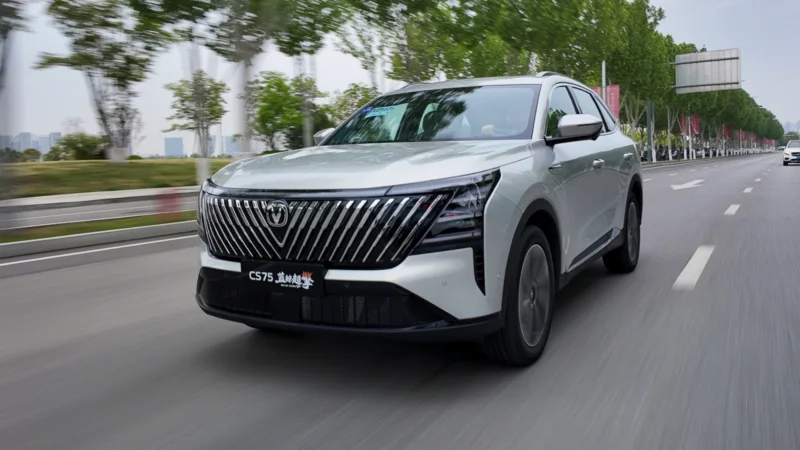 Changan CS75 Plus 2026: что изменилось в новом поколении и сколько он стоит в России