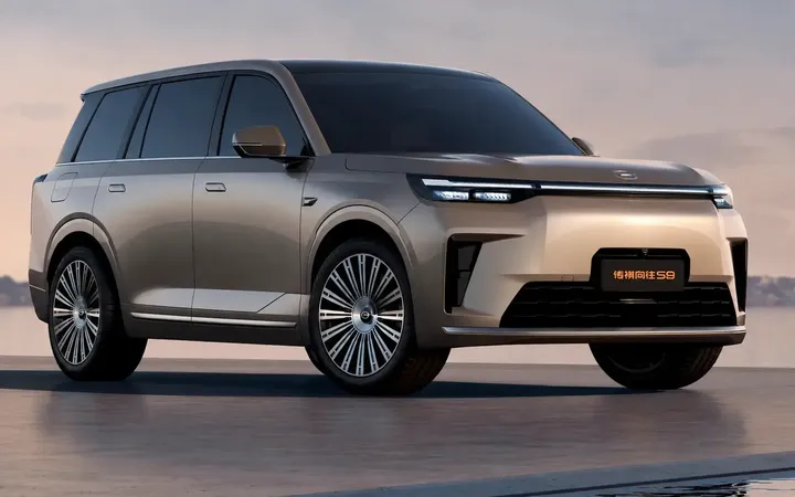 GAC S9 2026: гибридный флагман с запасом хода 1019 км и ценой от 6,5 млн рублей