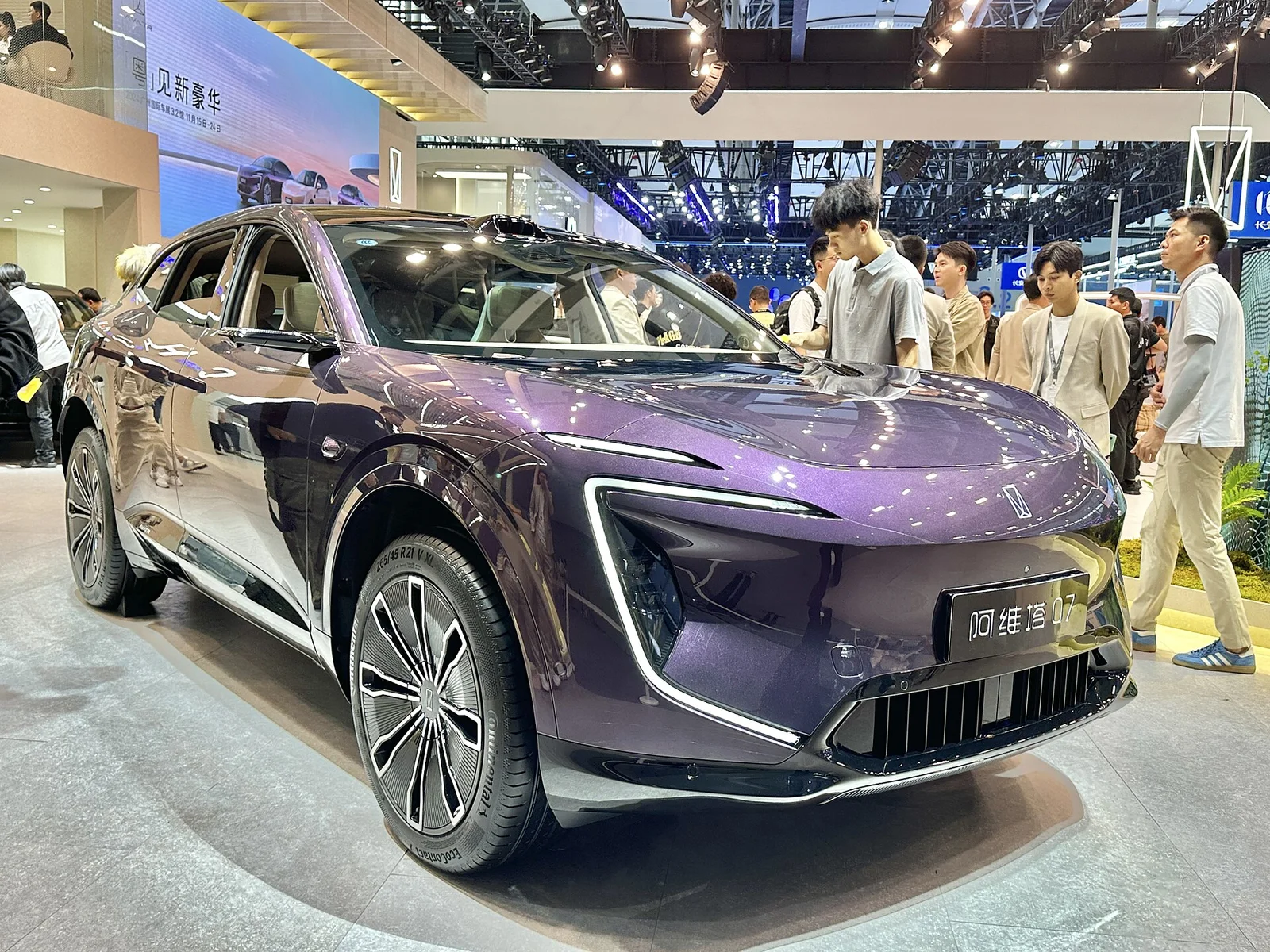 Авитр 07 Pro+ выходит на рынок: от 21,99 млн рублей с продвинутым автопилотом