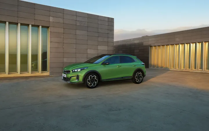 Kia XCeed 2026 года: какой двигатель и комплектацию выбрать?
