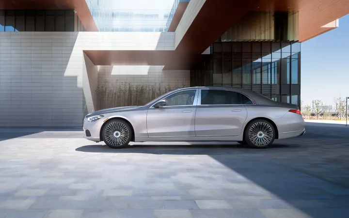 Mercedes-Benz Maybach S-Класс 2026 года: обзор, запас хода и выбор версии