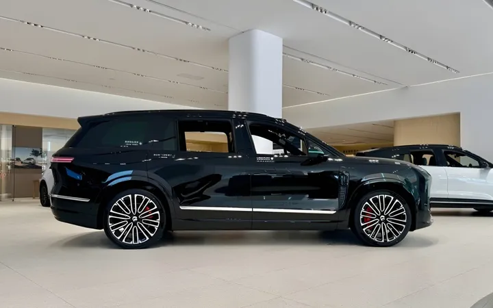 Топ-10 китайских 7-местных кроссоверов 2026 года: рейтинг HeartCar