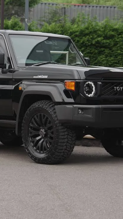 Kahn и Chelsea Truck Company выпустили кованые диски G22 для Toyota Land Cruiser 70