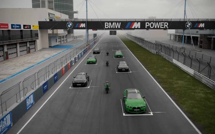 BMW M и BMW Motorrad представили юбилейную серию «100 Jahre Nürburgring» из девяти моделей