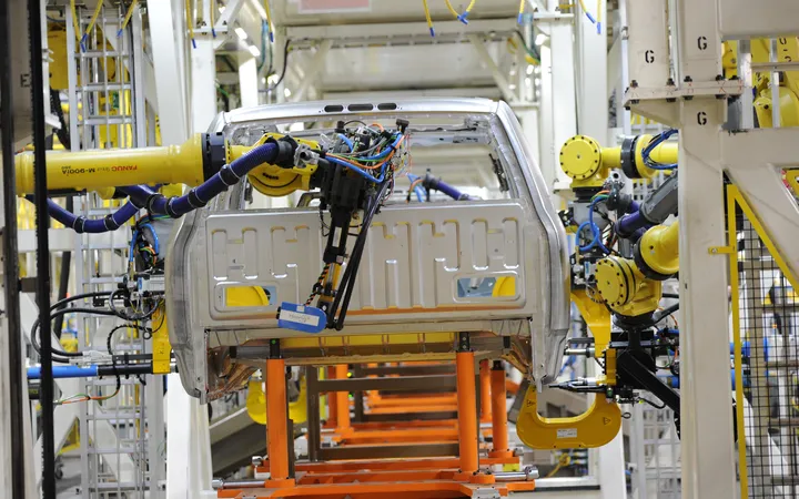 Ford отмечает 75-летие исследовательского подразделения