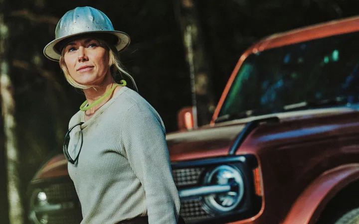 Ford представил спецверсии Bronco Filson, F-150 Carhartt и Mustang Dark Horse SC