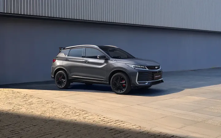 Geely Coolray получил новую комплектацию Sport в России