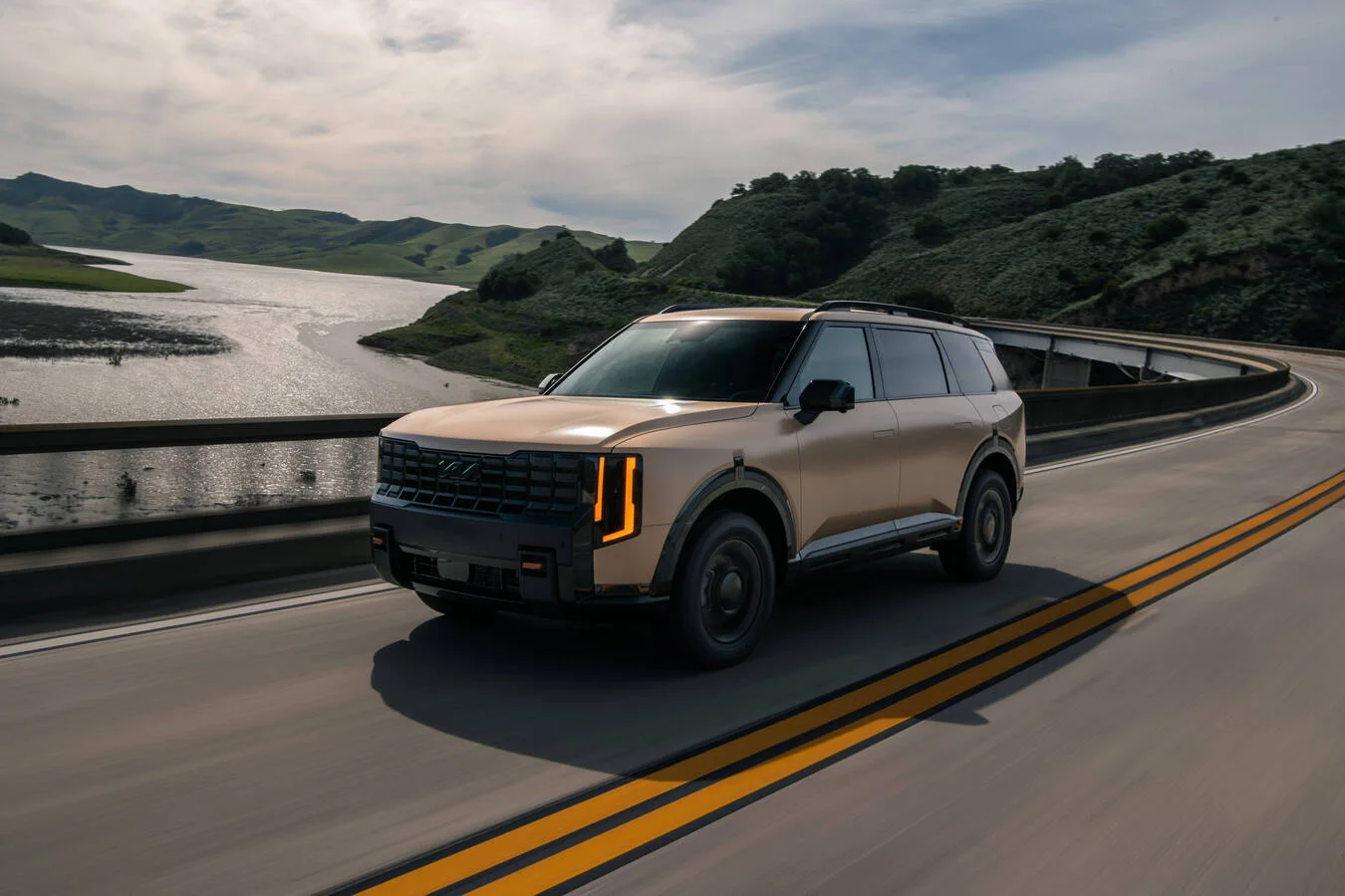 Kia Telluride 2027 получил высшую оценку IIHS Top Safety Pick+