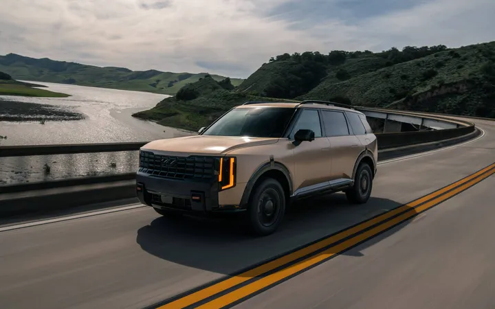 Kia Telluride 2027 получил высшую оценку IIHS Top Safety Pick+