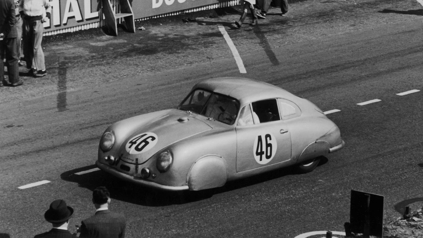 Porsche отмечает 75-летие автоспорта: от первой победы в Ле-Мане до клиентских гонок