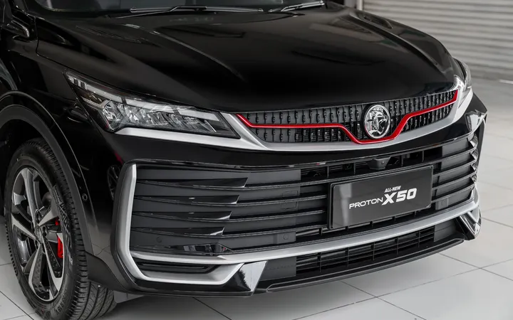 Proton X50 получил новый цвет Quartz Black для всех комплектаций