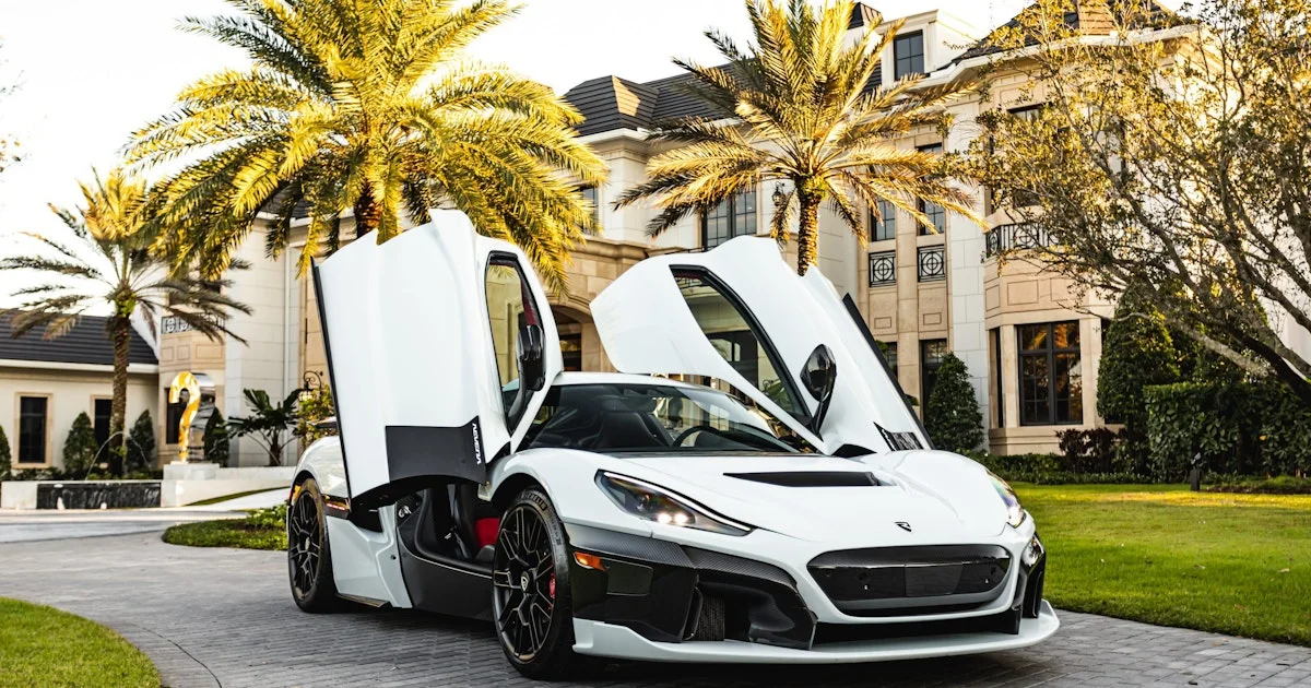 Rimac Nevera продолжает тур по Северной Америке: остановка в Палм-Бич