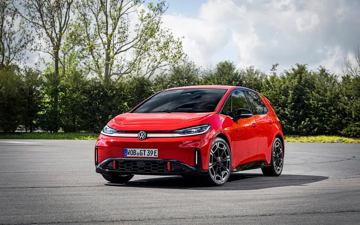 Volkswagen представила электрический ID.3 GTI: самый мощный GTI в истории