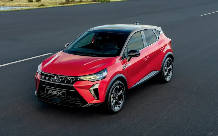 Mitsubishi ASX 2026 года: какой мотор выбрать — бензин или гибрид?