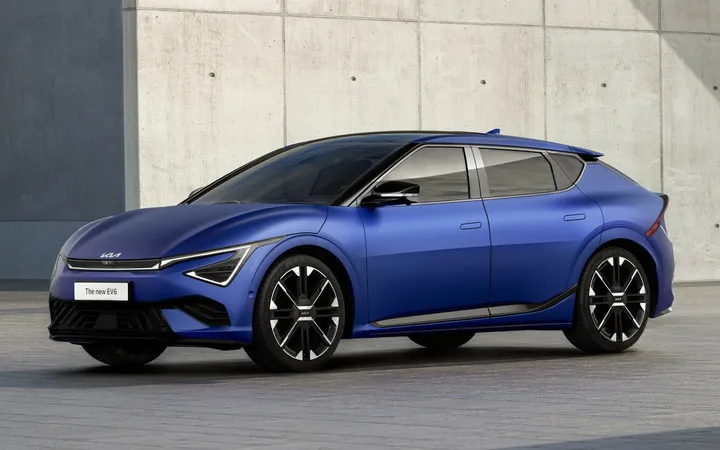 Kia EV6 2026 года: как выбрать между задним приводом, полным приводом и спортивной GT
