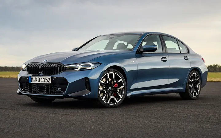 BMW 3 серии 2026 года: как выбрать свою версию легендарного седана