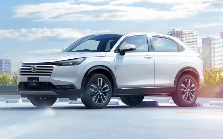 Honda Vezel 2026 года: какой гибрид выбрать — передний или полный привод?