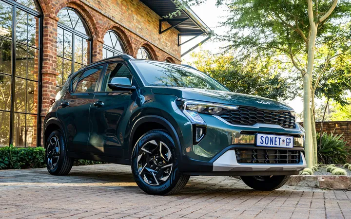 Kia Sonet 2026 года: какой мотор выбрать для города и трассы