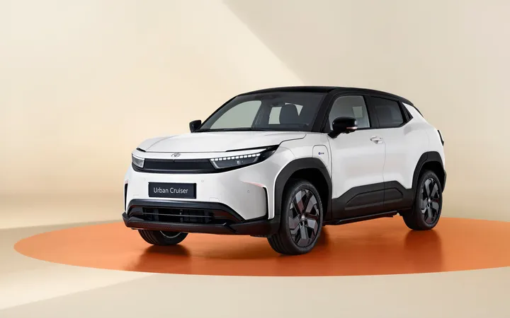 Toyota Urban Cruiser 2026 года: какой электрокроссовер выбрать для города и пригорода