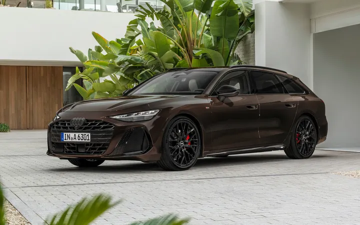 Audi A6 2026 года: как выбрать версию среди седанов и универсалов