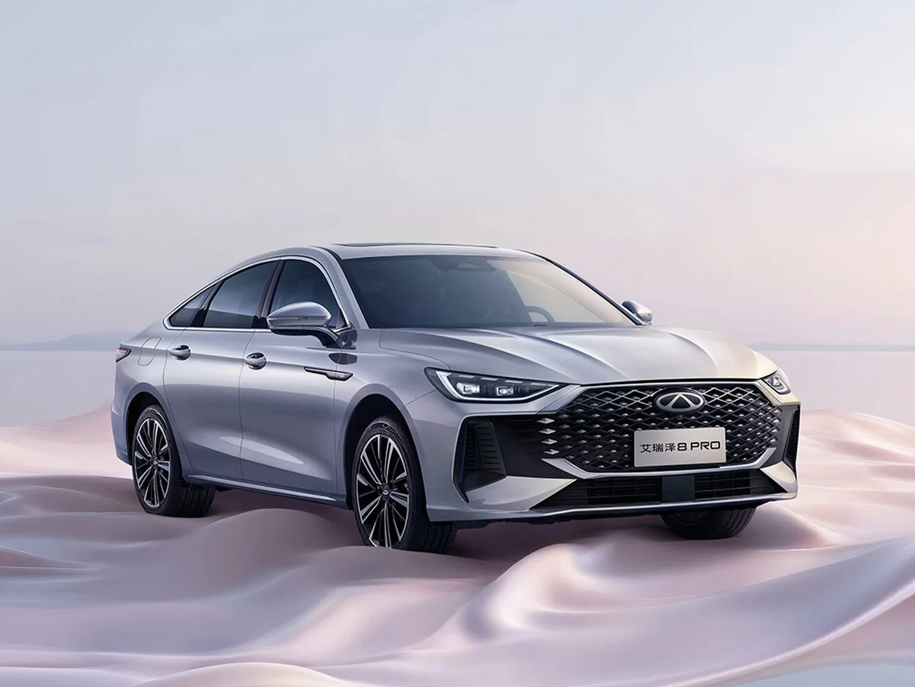 Chery Arrizo 8 Pro 2026 года: какой мотор выбрать — 1.6 или 2.0?
