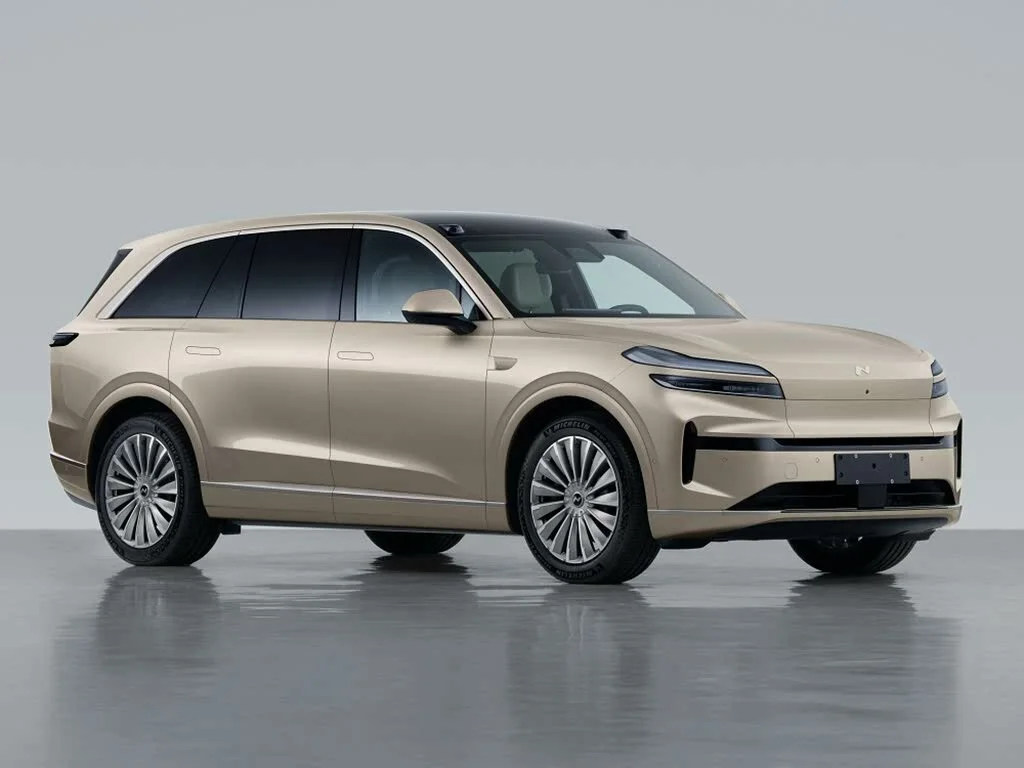 NIO Onvo L90 2026 года: какой трёхрядный электрокроссовер выбрать — задний или полный привод?