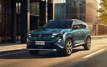 Renault Boreal 2026 года: практичный кроссовер с большим багажником и современным оснащением