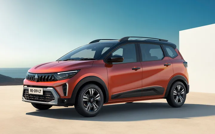 Renault Triber 2026 года: практичный семиместный автомобиль для семьи